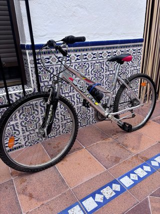 Bicicleta Monty 26 Aluminio Suspensión