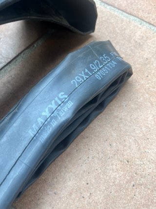Cubiertas MAXXIS IKON 29x2.20