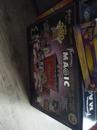 Juegos de mesa + carrito para muñecos