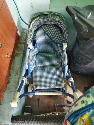 Juegos de mesa + carrito para muñecos