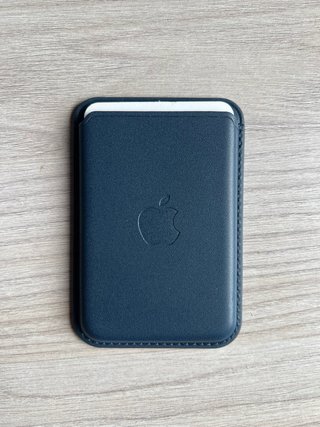Portafoglio Apple MagSafe Pelle