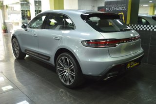 Porsche Macan 11/2021