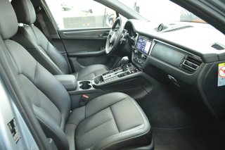 Porsche Macan 11/2021