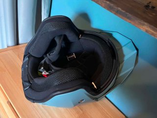 Casco tipo Jet Airoh Kombakt T-M Azul Petróleo Mat