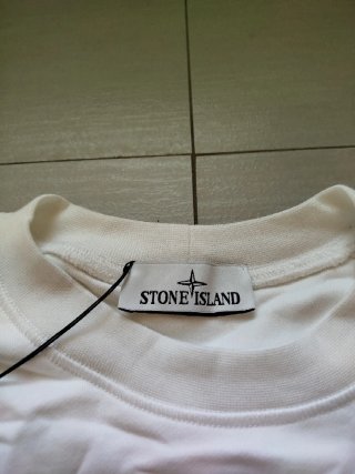 Maglione Stone Island prezzo trattabile taglia L