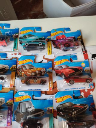 Hot Wheels Tarjeta Dañada