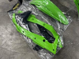 KIT PLASTICOS ACERBIS KAWASAKI KX250F 2018‑2024