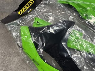 KIT PLASTICOS ACERBIS KAWASAKI KX250F 2018‑2024