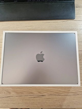 Apple MacBook Air M2 13 Gris Espacial