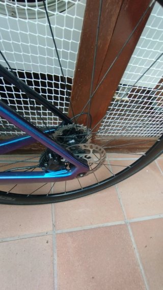Bicicleta carretera NOON