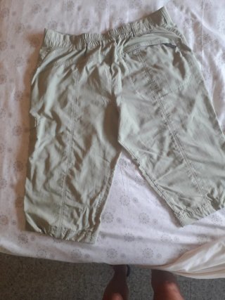 Pantalón corto Columbia verde oliva hombre