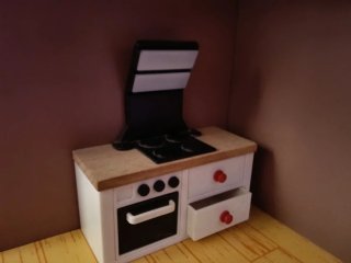 Casita de muñecas de madera
