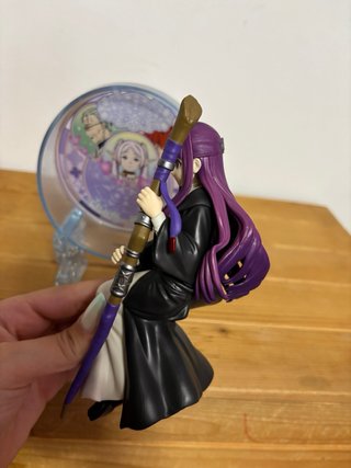 Fern Frieren Figure Originale