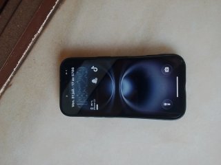 iPhone 16 Negro