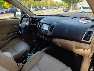 Mitsubishi Outlander 2008