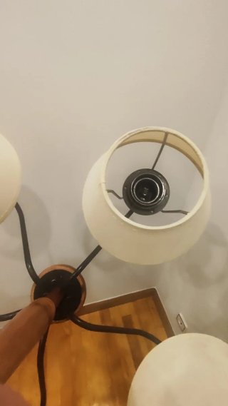 Lámpara de techo forja y madera