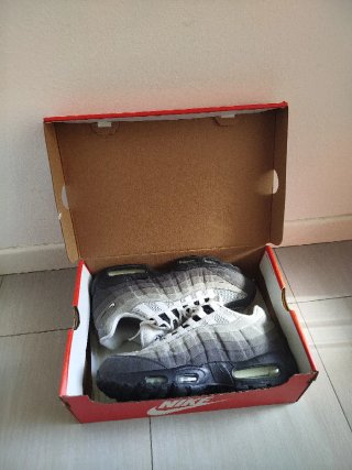 Nike air max 95 OG grigie taglia 44 prezzo trattab