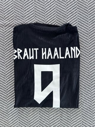 9 Braut Haaland Noruega Negra Talla L