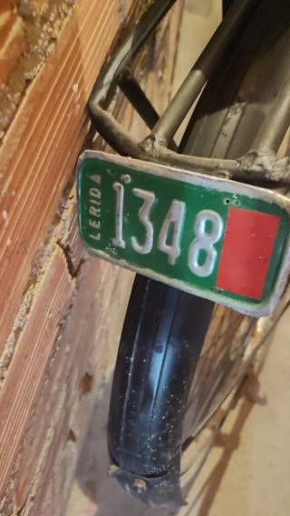 Bicicleta Clásica Modificada Roja y Negra
