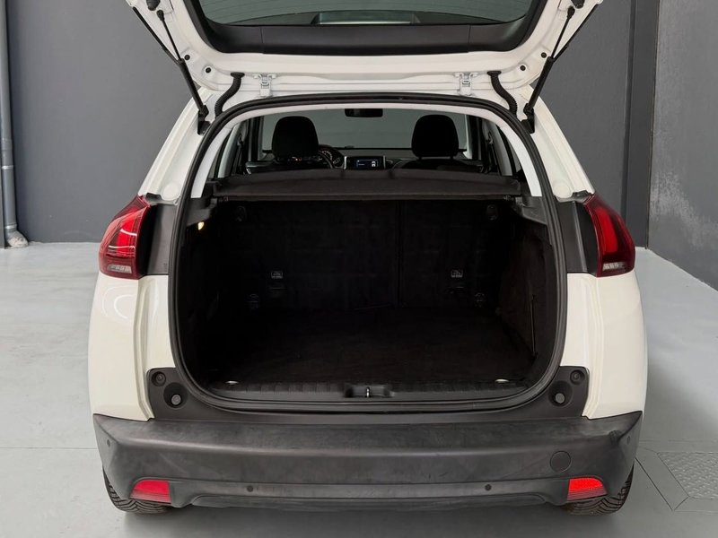 Peugeot 2008 2018, foto 16