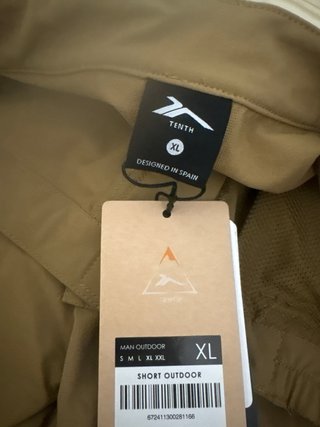 Pantalón corto OUTDOOR Decimas Talla XL (NUEVO)