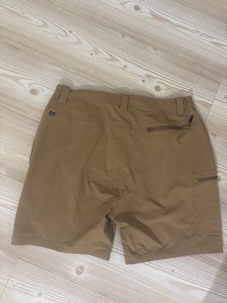 Pantalón corto OUTDOOR Decimas Talla XL (NUEVO)