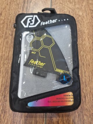 Quillas Feather M3 Talla L (75-90kg)