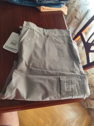 Pantalón corto NY Concept Sports Club gris M