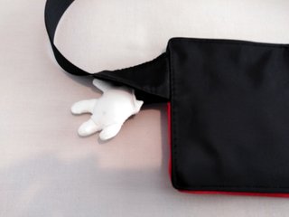 PRECIOSA RIÑONERA MICKEY X ZARA
