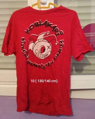 Camisetas manga corta niño talla 9/10.