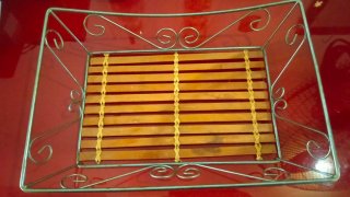 Bandejas de madera y metal