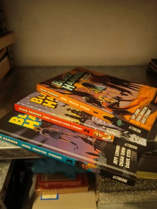 Comics black hammer