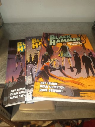 Comics black hammer