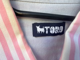 Camisa marca TORO  Talla XL
