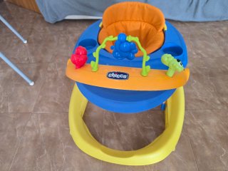 Andador Chicco para bebé