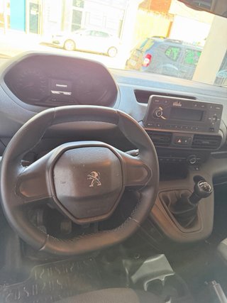 Peugeot Rifter 2020