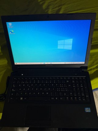 Ordenador Portátil Lenovo Negro