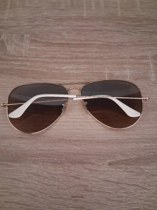 Funda Gafas Ray-Ban Negra y Dorada Gafas de regalo