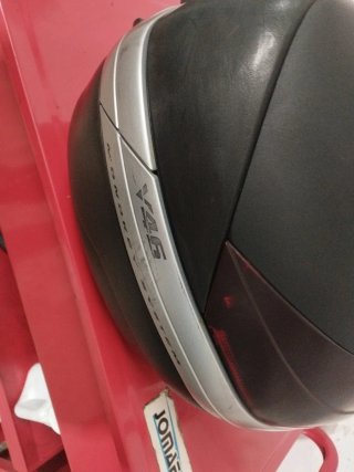 Soporte y maleta Givi Yamaha Fz6