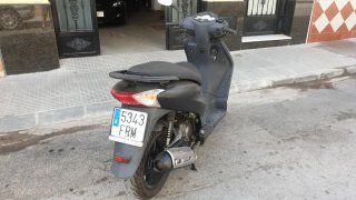 Honda Dylan 125 Scooter Negra