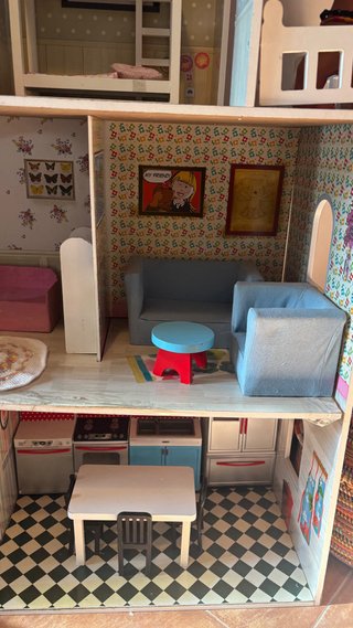 Casa de muñecas grande de madera Con muebles