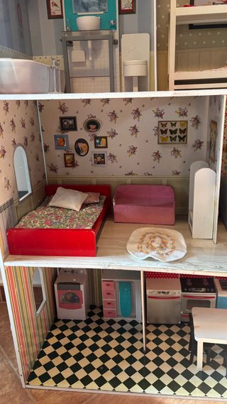 Casa de muñecas grande de madera Con muebles