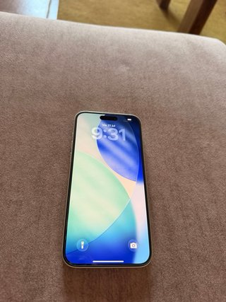iPhone 15 Plus 128GB Amarillo