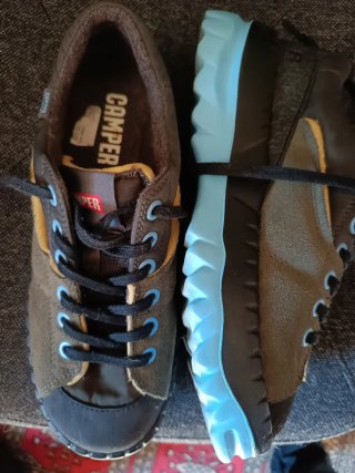 Zapatillas Camper Marrones y Azules