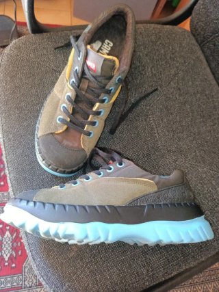 Zapatillas Camper Marrones y Azules