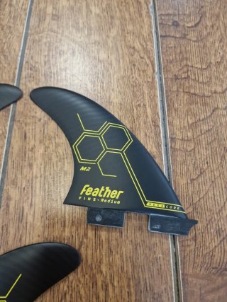 Quillas Feather M2 talla M( 65-80kg)
