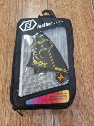 Quillas Feather M2 talla M( 65-80kg)
