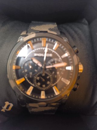Reloj Police Dorado y Verde Militar