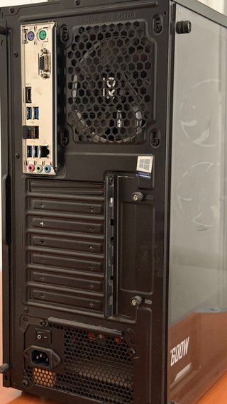 PC Sobremesa Negro