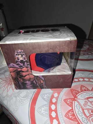 Taza cerámica azul y roja